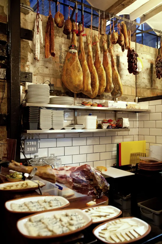 Pepito, King’s Cross — commercial and interiors photograph in King’s Cross, London, UK, frame 17 of 24.